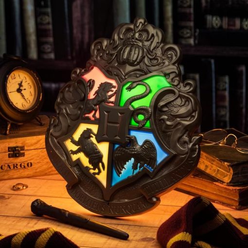 Hogwarts Crest Light with Wand Control - Image 4