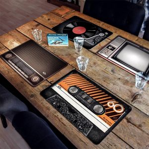 RETRO PLACEMATS / set of 4