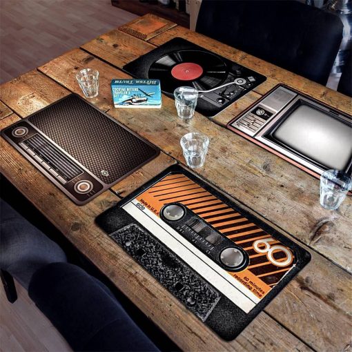 RETRO PLACEMATS / set of 4