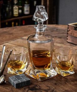 Alternative view of Twisted Decanter Set
