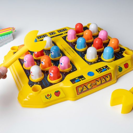 Pac-Man Arcade Smash a Ghost