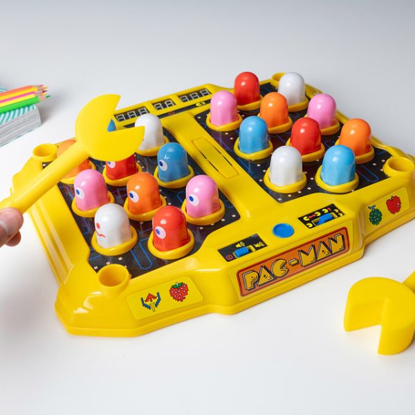 Pac-Man Arcade Smash a Ghost