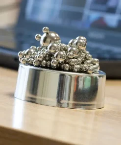 Alternative view of Magnetic Spheres - Create 3D Art