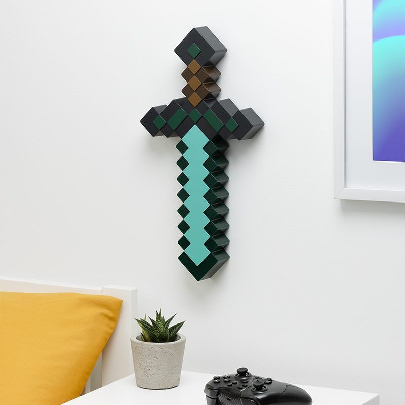 Minecraft Diamond Sword Light - Image 2