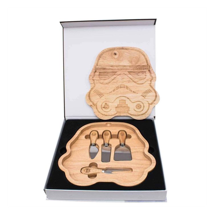 Original Stormtrooper Cheese Board including Knife Set for Star Wars Fans - Image 4